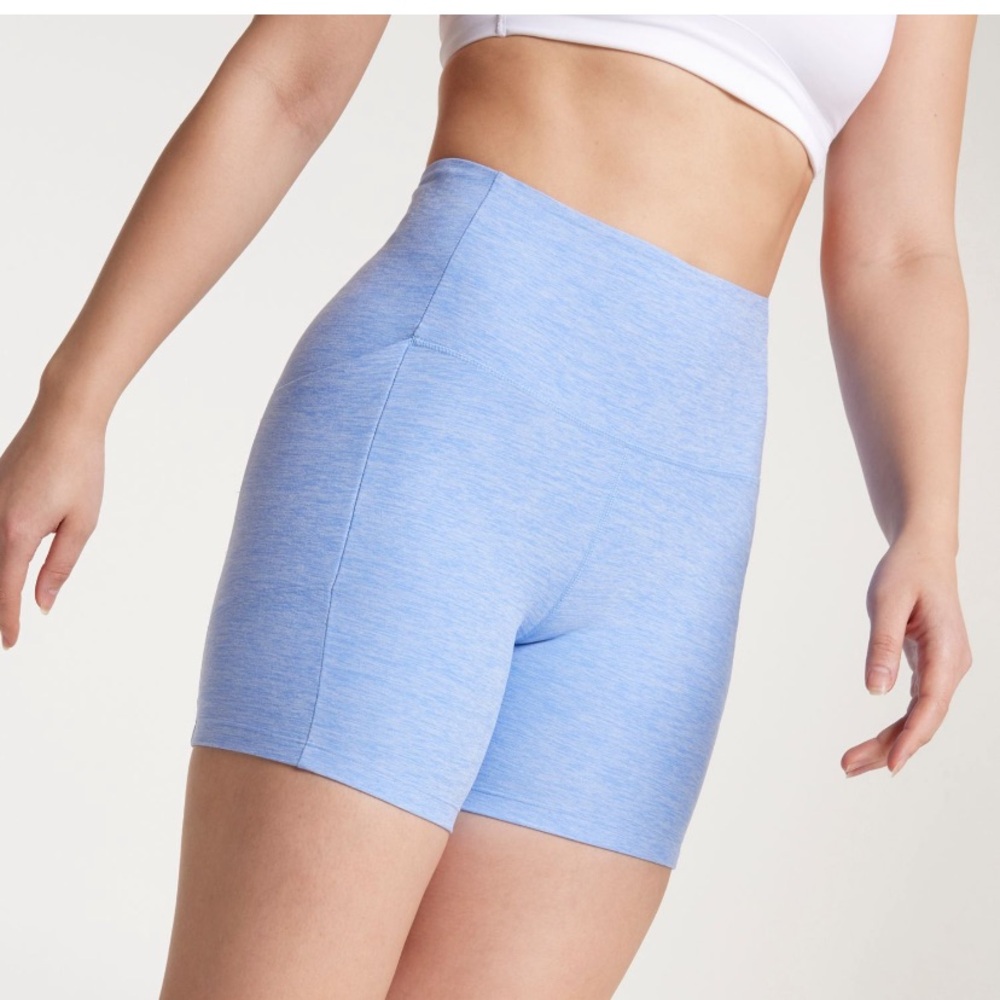 Calia LustraLux High rise bike short - 5”